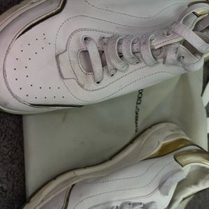 Selling these because they dont fit me anymore hit me 4 offer :)